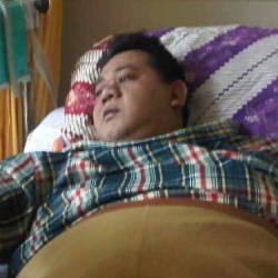 Kondisi Membaik, Ade Namnung Keluar dari ICU