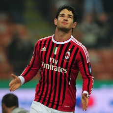 Pato Minta Allegri Blak-blakan
