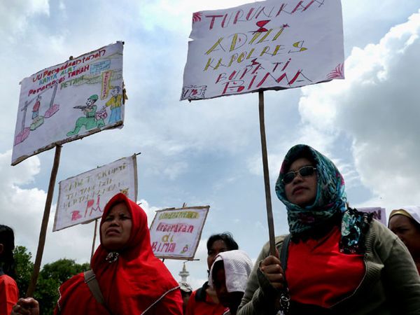 Kekerasan Polisi di Bima Panen Demontrasi