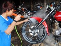 Motor Kotor Berkah Steam Motor