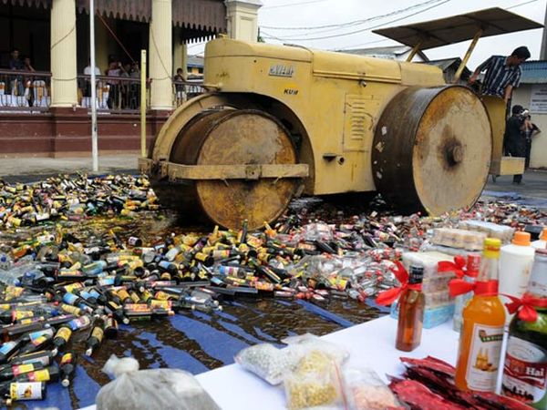 Narkoba dan Miras Senilai Rp 16 M Dimusnahkan