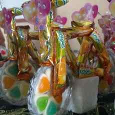 Permen Unik Berbentuk Miniatur Sepeda dan Becak