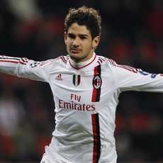 Pato Santer Dikabarkan Segera Gabung PSG