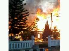 Rumah Jabatan Bupati Kotawaringin Barat Dibakar Massa