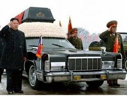 Mobil Klasik Antar Kepergian Kim Jong-il