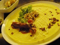 Serunya Belanja Plus Ngemil di Tokyo Connection