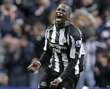 Tiote Abaikan Minat Klub-klub Besar Inggris