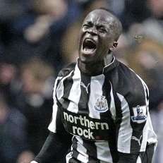 Tiote Abaikan Minat Klub-klub Besar Inggris