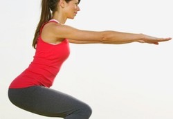 Latihan Jongkok Bantu Bakar Lemak di Bokong