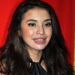 Rayakan Tahun Baru, Manohara Gelar Pengajian