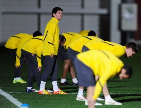 Gelar Latihan Terbuka, Barcelona Pasang Tarif