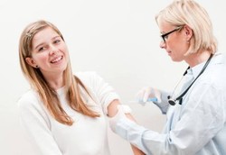 Vaksin Kanker Serviks Tak Terbukti Memicu Seks Bebas