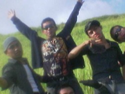 AIR TERJUNG TAKAPALA dan PADANG RUMPUT ILALANG MAMUJU