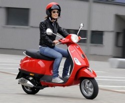 Piaggio dan Vespa Tarik 3 Model Motor