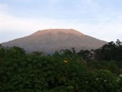 Pagi Ini Gunung Marapi Terpantau Normal