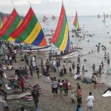 Wisata Pantai Jadi Jujugan Warga Rayakan Libur Tahun Baru