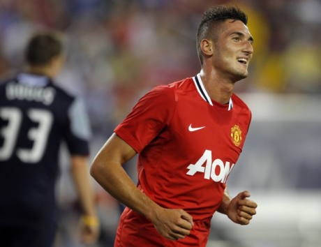 MU Pinjamkan Macheda ke QPR