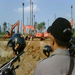 Polisi Gerebek Lokasi Galian C Deli Serdang, 5 Escavator Diamankan