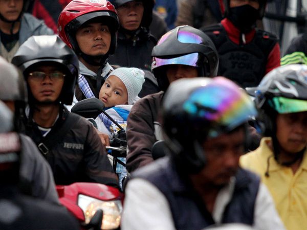 Sayangi Si Kecil dari Asap Knalpot