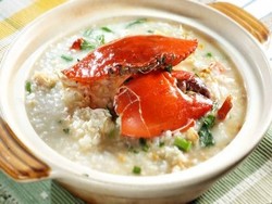 Orang Inggris Mulai Sarapan Bubur Kepiting