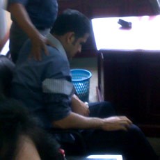  Muntah-muntah, Nazaruddin Dipijat & Diperiksa Dokter