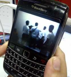 Biadab! Video Pemukulan pada 2 Perempuan Beredar