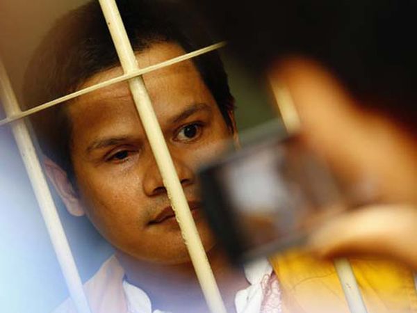 Dianiaya Hingga Buta, Amar Disidang