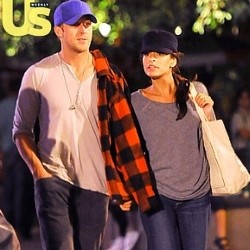 Ryan Gosling Mulai Kenalkan Eva Mendes ke Keluarga