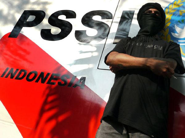 Kantor PSSI Dikepung Satgas