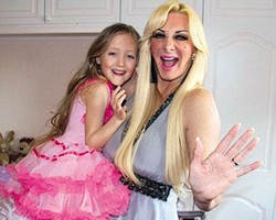 Anak 7 Tahun Dihadiahi Ibunya Voucher Sedot Lemak