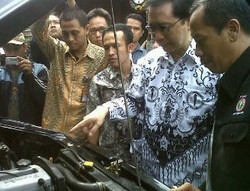 Ketua DPR: Kemenhub Jangan Hambat Izin Esemka