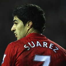 Permintaan Maaf Luis Suarez