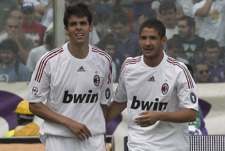 Ancelotti Takkan Boyong Pato & Kaka ke PSG
