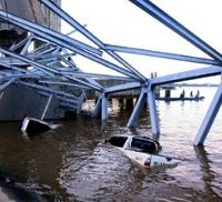 Keluarga Korban Jembatan Kukar Pertimbangkan Class Action Pemkab Kukar