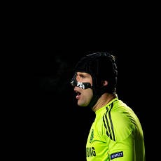 Di Tengah Sorotan, Cech Harapkan Kontrak Baru
