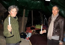 Alergi Gelombang Elektromagnet, 2 Wanita Terpaksa Hidup di Gua