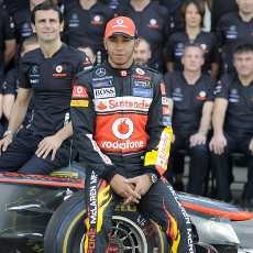 Hamilton Ingin Awali Musim dengan Mobil Mumpuni