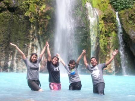 Air Terjun Dua Warna Di Sibolangit Pesona Sumatera Utara