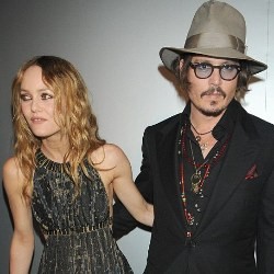 Johnny Depp Putus dengan Vanessa Paradis karena Selingkuh?