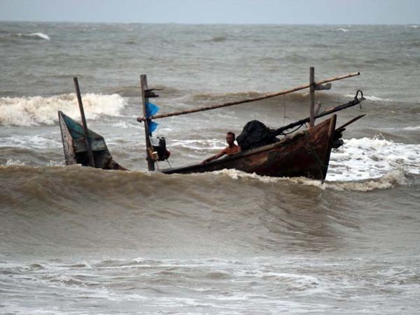 Ganasnya Ombak Laut Utara