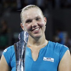 Atasi Hantuchova, Kanepi Rebut Titel Juara