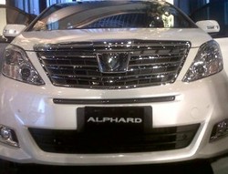 Toyota Alphard Kini Lebih Mewah