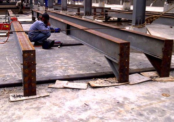 Wow, Tempat Parkir Motor Rp 3 M Mulai Dibangun