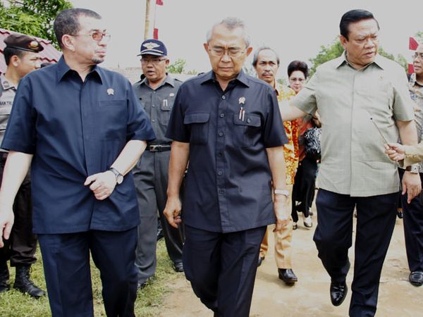3 Menteri Kunjungi Camar Bulan