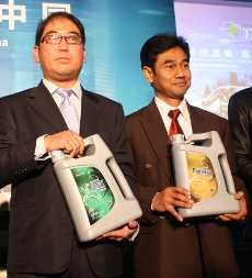 Pertamina Bidik Penjualan 1 Juta Liter Pelumas di China