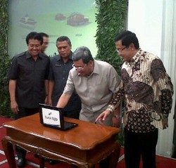 6,4 Juta Pelajar di Jabar Terima Dana BOS