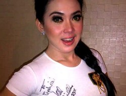 Syahrini Sempat Sangka Esemka dari Tokyo