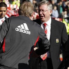 Sir Alex & Dalglish Harus Damaikan MU-Liverpool