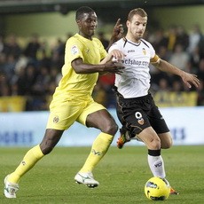 Valencia Tertahan di Kandang Villarreal