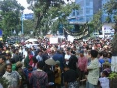 Ribuan Buruh & Petani Tuntut Pemprov Sumut Selesaikan Masalah Tanah